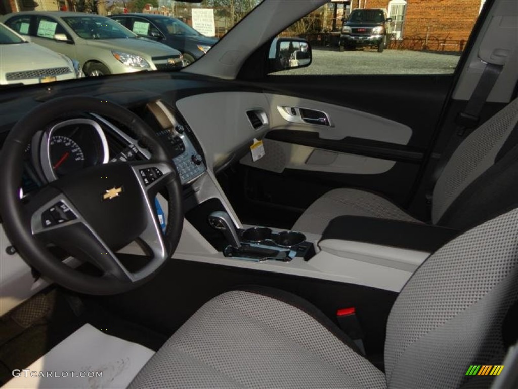 2013 Equinox LT AWD - Summit White / Light Titanium/Jet Black photo #5