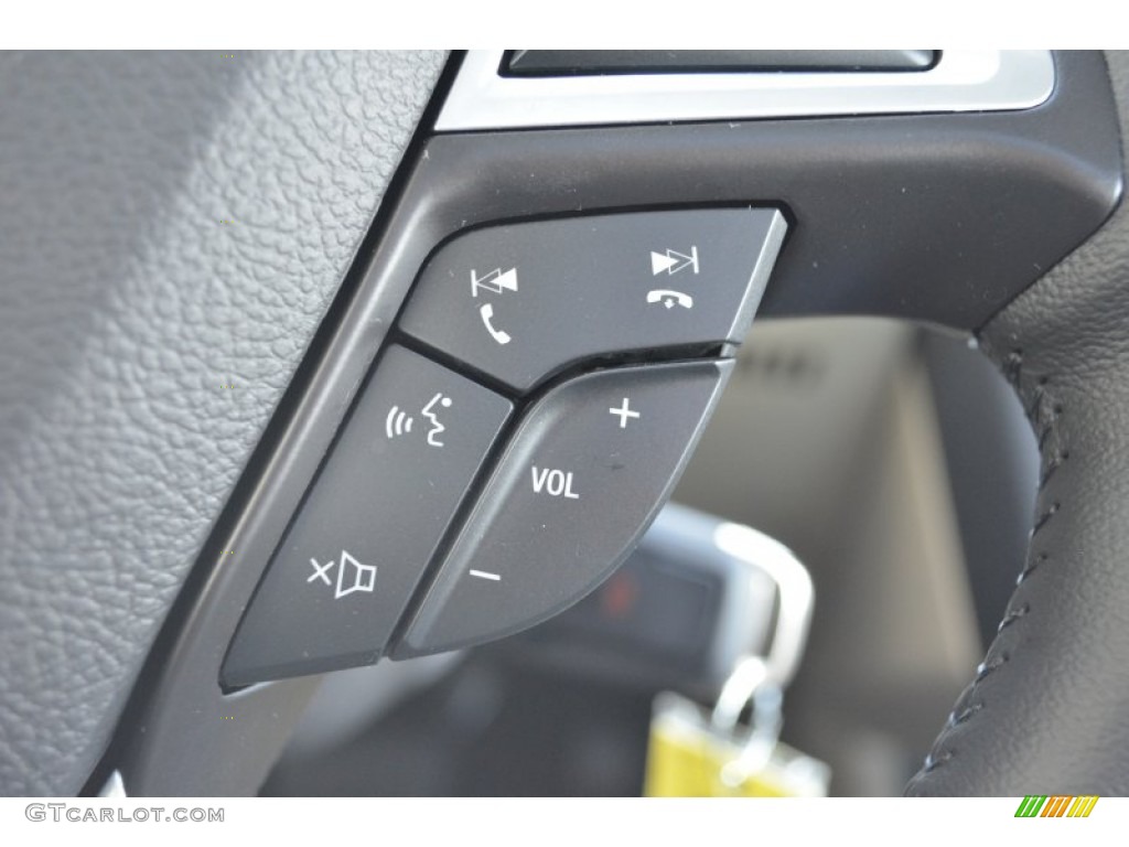 2013 Ford Fusion Hybrid SE Controls Photo #75046817