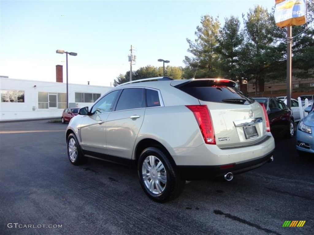 2013 SRX Luxury AWD - Radiant Silver Metallic / Light Titanium/Ebony photo #3