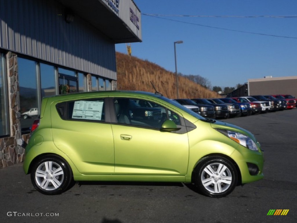 Jalapeno (Green) 2013 Chevrolet Spark LT Exterior Photo #75052812