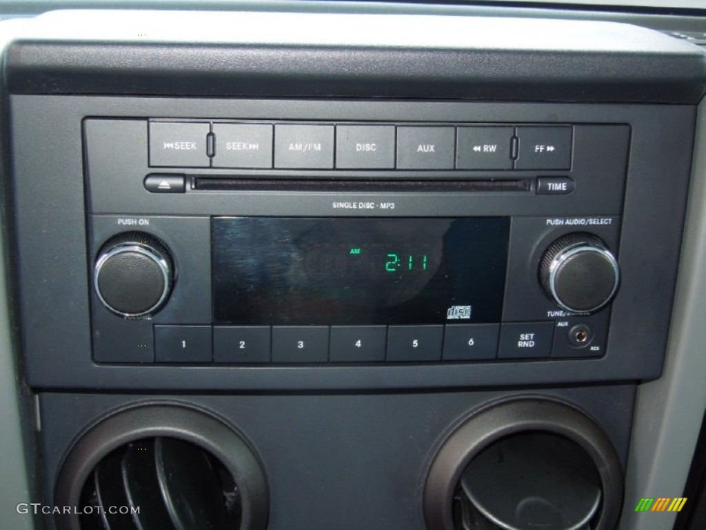 2010 Jeep Wrangler Sport Islander Edition 4x4 Audio System Photo #75054743