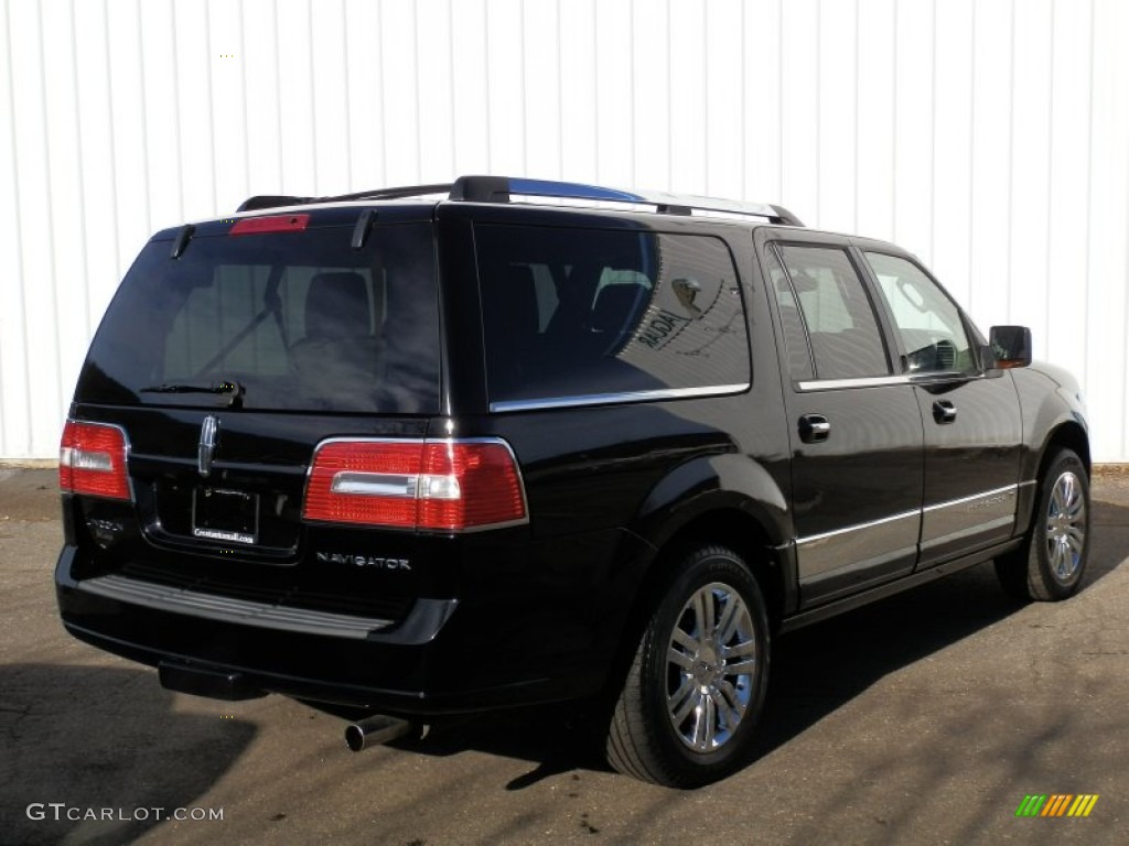 2008 Navigator L Luxury 4x4 - Black / Stone photo #4