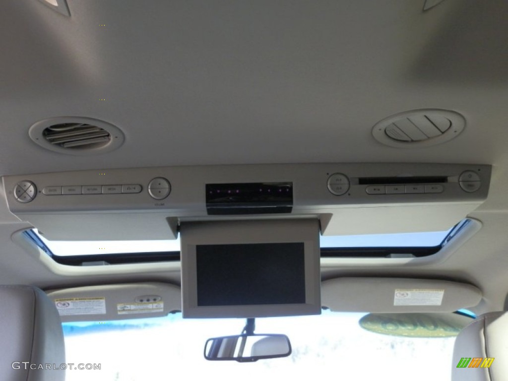 2008 Navigator L Luxury 4x4 - Black / Stone photo #18