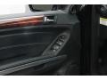 Black - GL 450 4Matic Photo No. 16