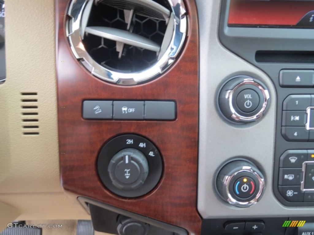 2013 Ford F250 Super Duty King Ranch Crew Cab 4x4 Controls Photo #75057713