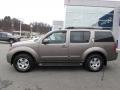 2006 Granite Metallic Nissan Pathfinder SE 4x4  photo #2