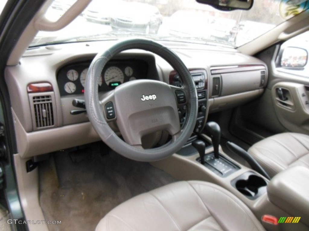 2004 Grand Cherokee Limited 4x4 - Onyx Green Pearl / Taupe photo #10