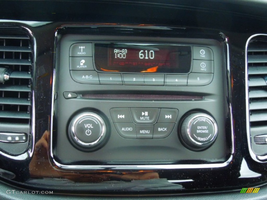 2013 Dodge Dart SE Audio System Photos