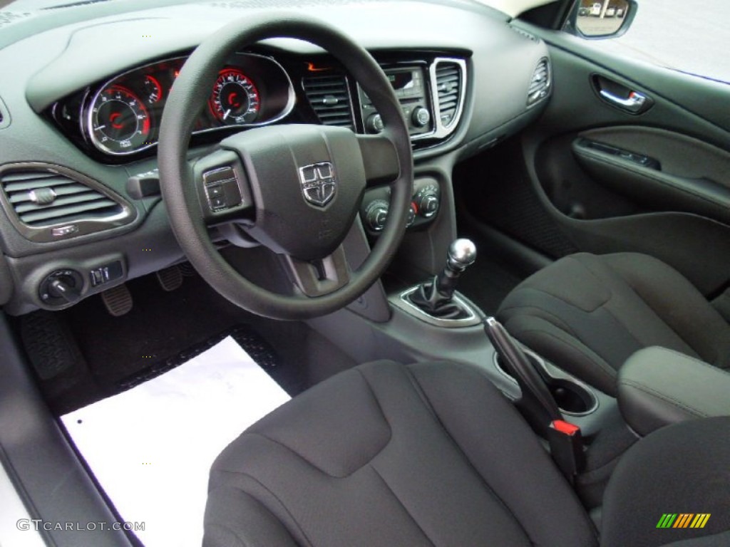 Black Interior 2013 Dodge Dart SE Photo #75060924