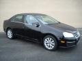 Black - Jetta SE Sedan Photo No. 5