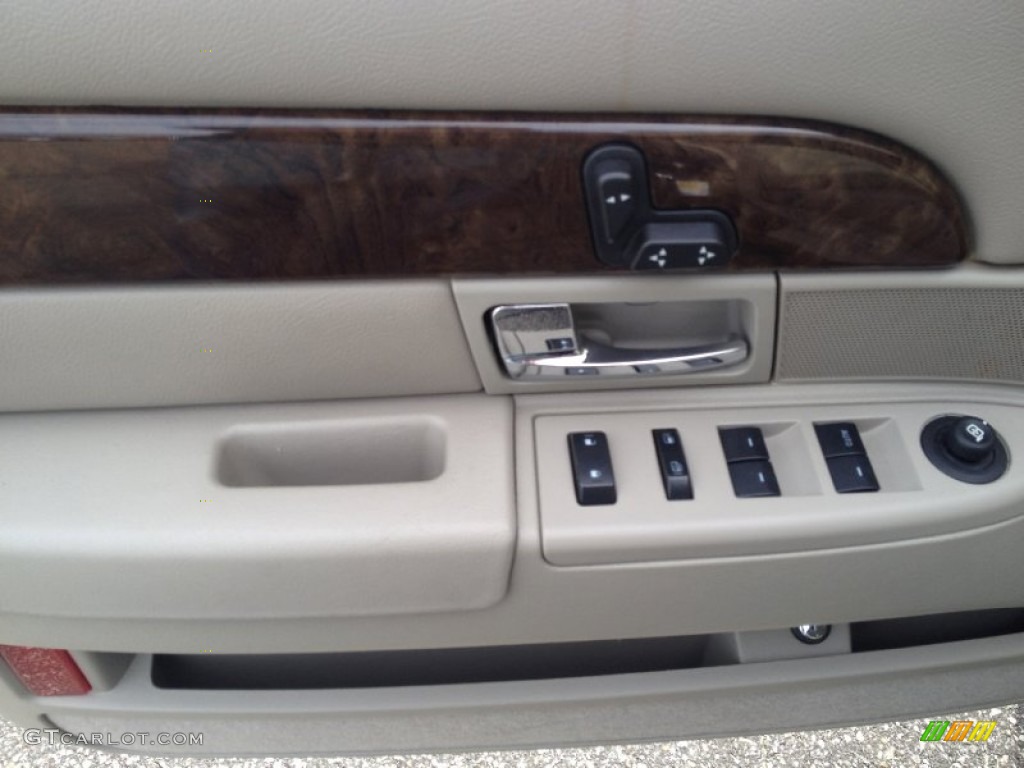 2011 Grand Marquis LS Ultimate Edition - Black / Medium Light Stone photo #10