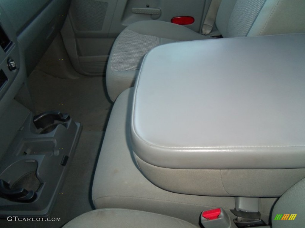2007 Ram 1500 SLT Quad Cab 4x4 - Flame Red / Medium Slate Gray photo #18