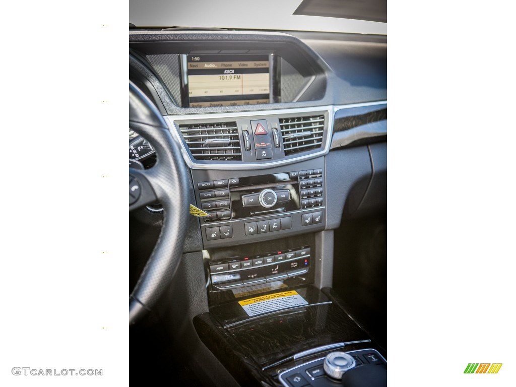 2010 E 550 Sedan - Arctic White / Black photo #5