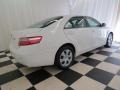 2009 Super White Toyota Camry LE V6  photo #28