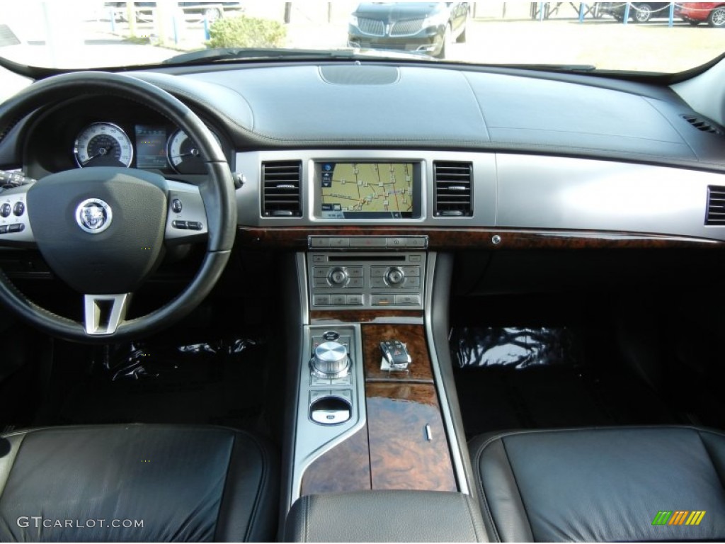 2011 Jaguar XF Sport Sedan Warm Charcoal Dashboard Photo #75068394