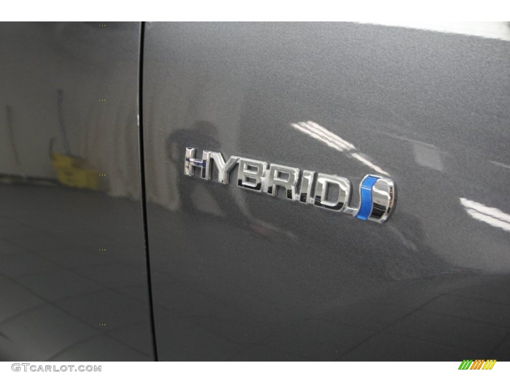 2012 Prius c Hybrid Four - Magnetic Gray Metallic / Black photo #42