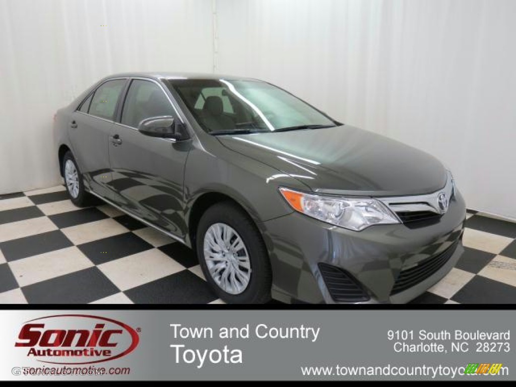 2012 Camry LE - Cypress Green Pearl / Ivory photo #1