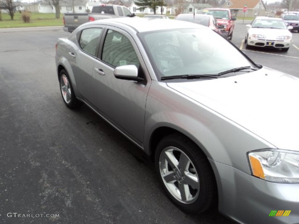 2013 Avenger SXT - Billet Silver Metallic / Black photo #3