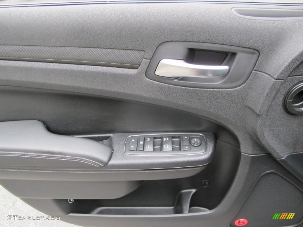 2012 Chrysler 300 S V6 Black Door Panel Photo #75078948