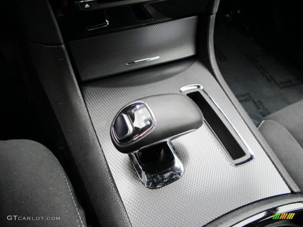 2012 Chrysler 300 S V6 Transmission Photos
