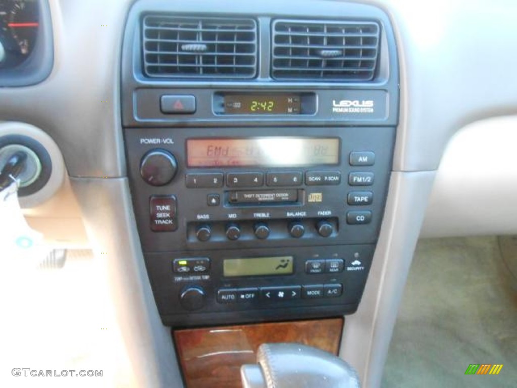 1998 ES 300 - Diamond White Pearl / Beige photo #11