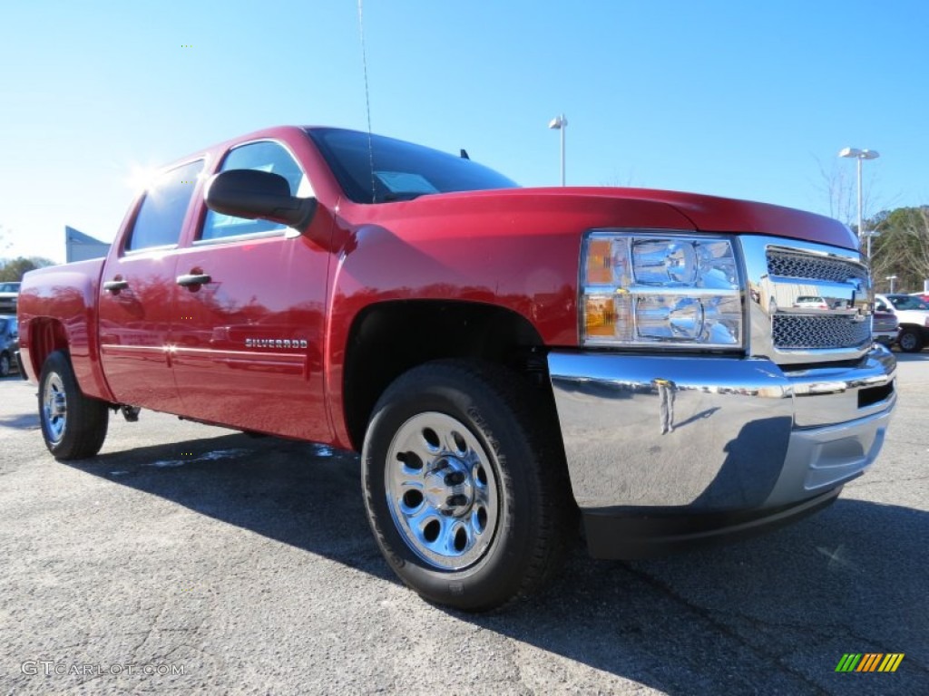 2013 Silverado 1500 LS Crew Cab - Victory Red / Ebony photo #1