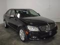 Black - C 300 4Matic Photo No. 1