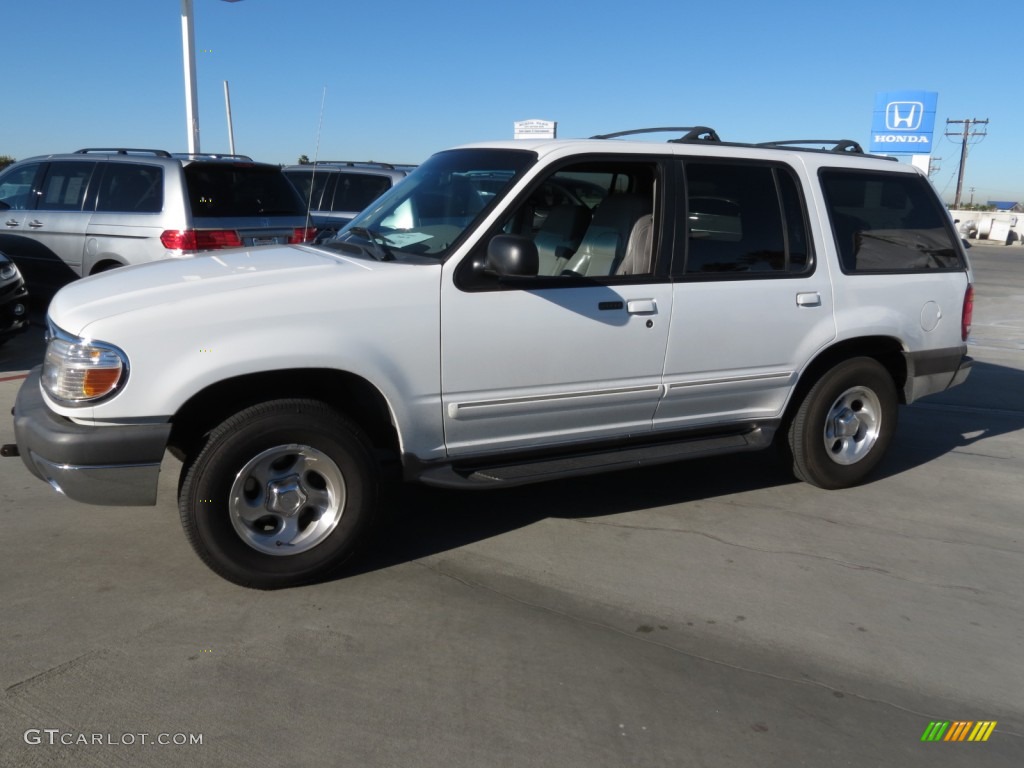 1999 Explorer XLT - Oxford White / Medium Graphite Grey photo #6