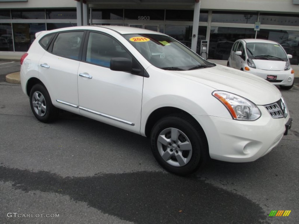 2011 Rogue S AWD - Pearl White / Black photo #1