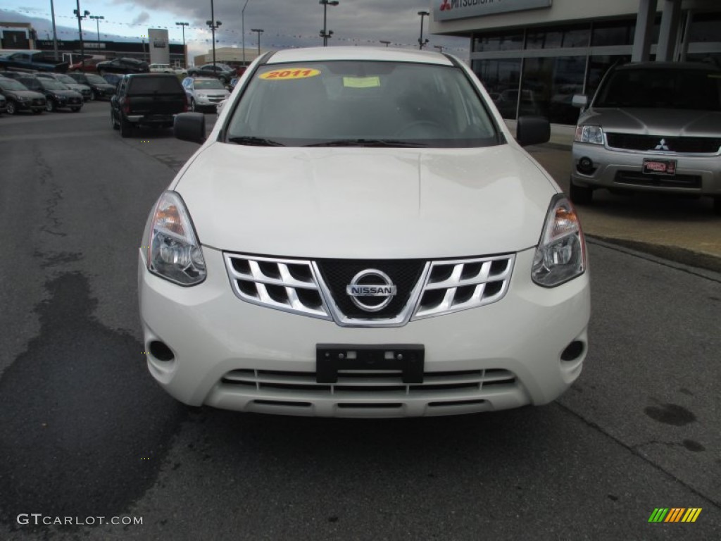 2011 Rogue S AWD - Pearl White / Black photo #2