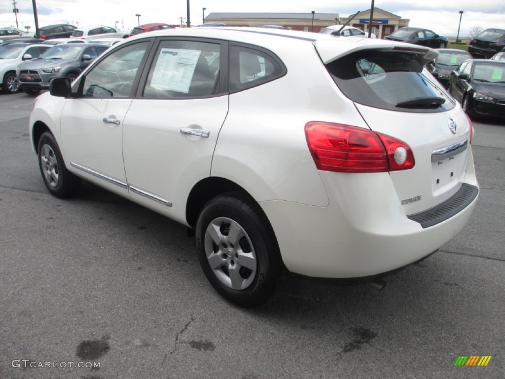 2011 Rogue S AWD - Pearl White / Black photo #5