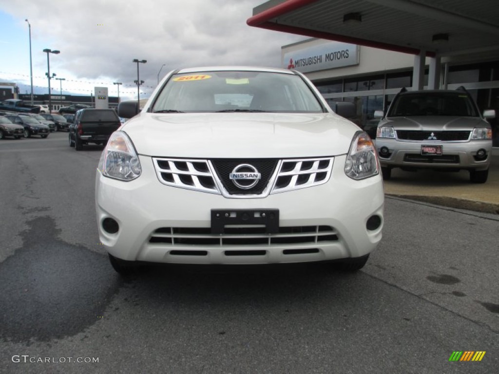 2011 Rogue S AWD - Pearl White / Black photo #9
