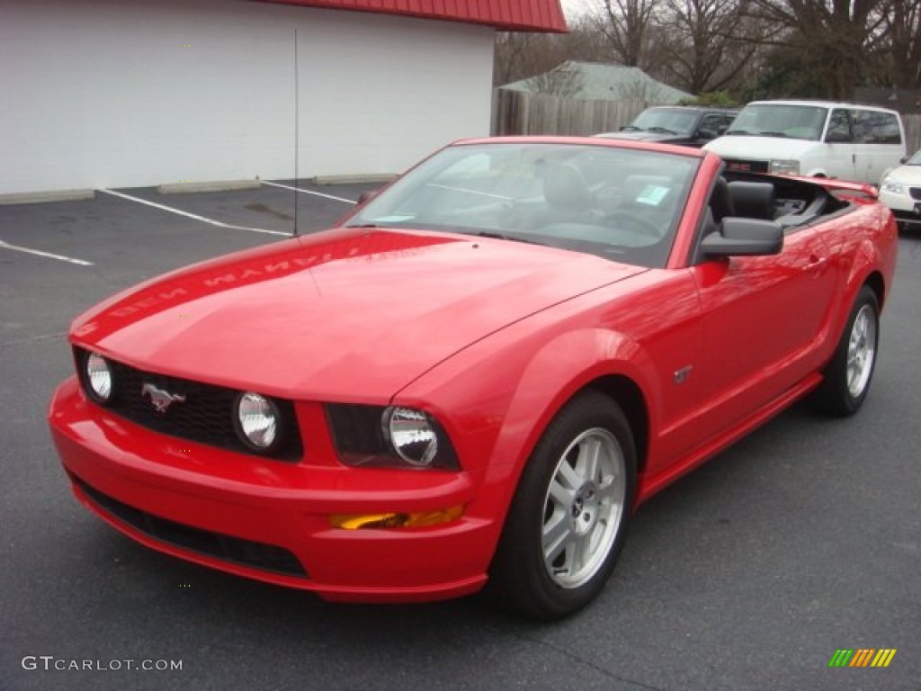 2007 Mustang GT Premium Convertible - Torch Red / Dark Charcoal photo #18