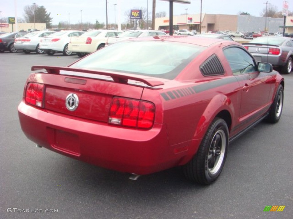 2005 Mustang V6 Deluxe Coupe - Redfire Metallic / Light Graphite photo #5