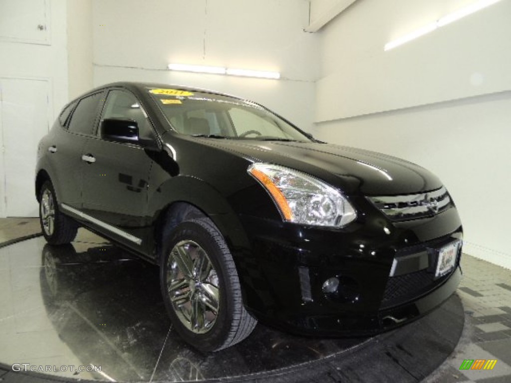 2011 Rogue S AWD Krom Edition - Wicked Black / Black photo #3