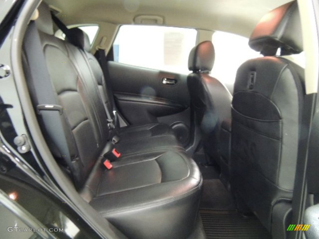 2011 Rogue S AWD Krom Edition - Wicked Black / Black photo #11
