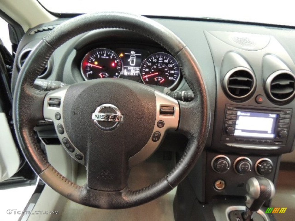 2011 Rogue SL AWD - Wicked Black / Gray photo #21
