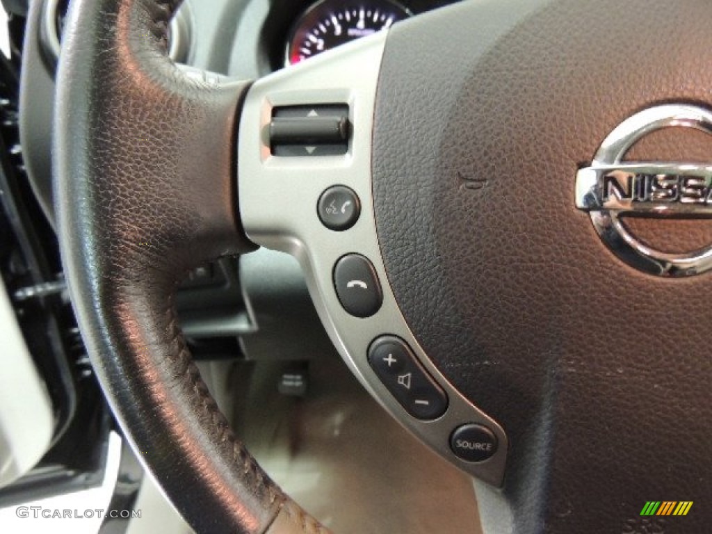 2011 Rogue SL AWD - Wicked Black / Gray photo #22