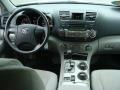 2010 Classic Silver Metallic Toyota Highlander V6 4WD  photo #9