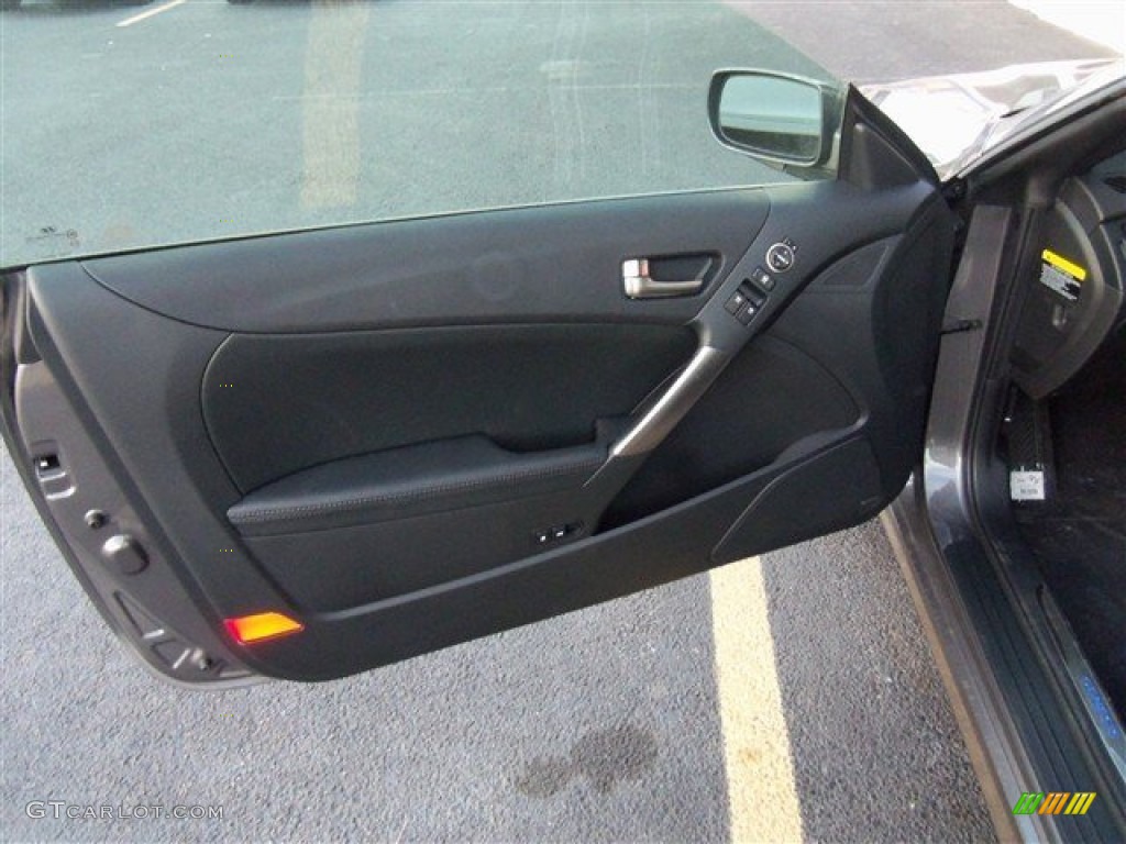 2013 Genesis Coupe 3.8 Grand Touring - Gran Premio Gray / Black Leather photo #12