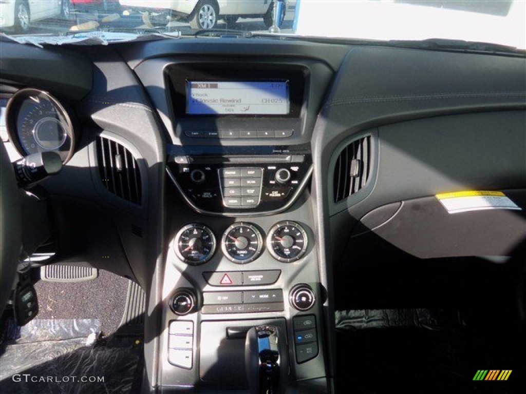 2013 Genesis Coupe 2.0T - Gran Premio Gray / Black Cloth photo #13