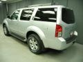Silver Lightning Metallic - Pathfinder SE 4x4 Photo No. 3