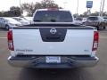 2011 Avalanche White Nissan Frontier SV Crew Cab  photo #7