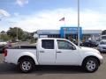 2011 Avalanche White Nissan Frontier SV Crew Cab  photo #9