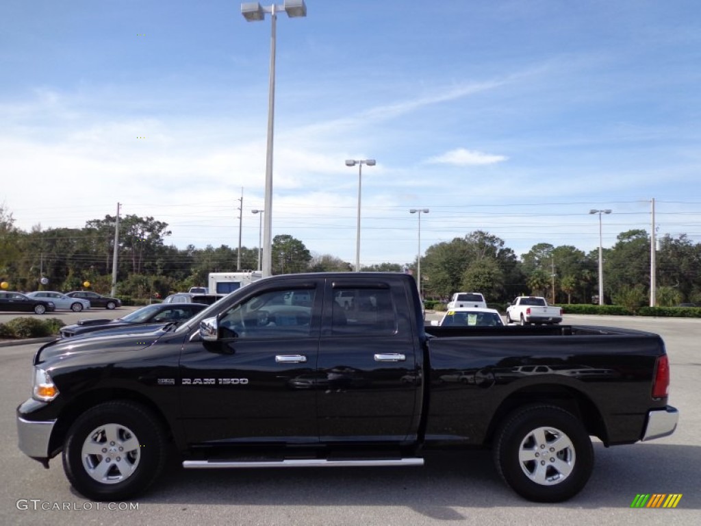 2011 Ram 1500 SLT Quad Cab 4x4 - Brilliant Black Crystal Pearl / Dark Slate Gray/Medium Graystone photo #2