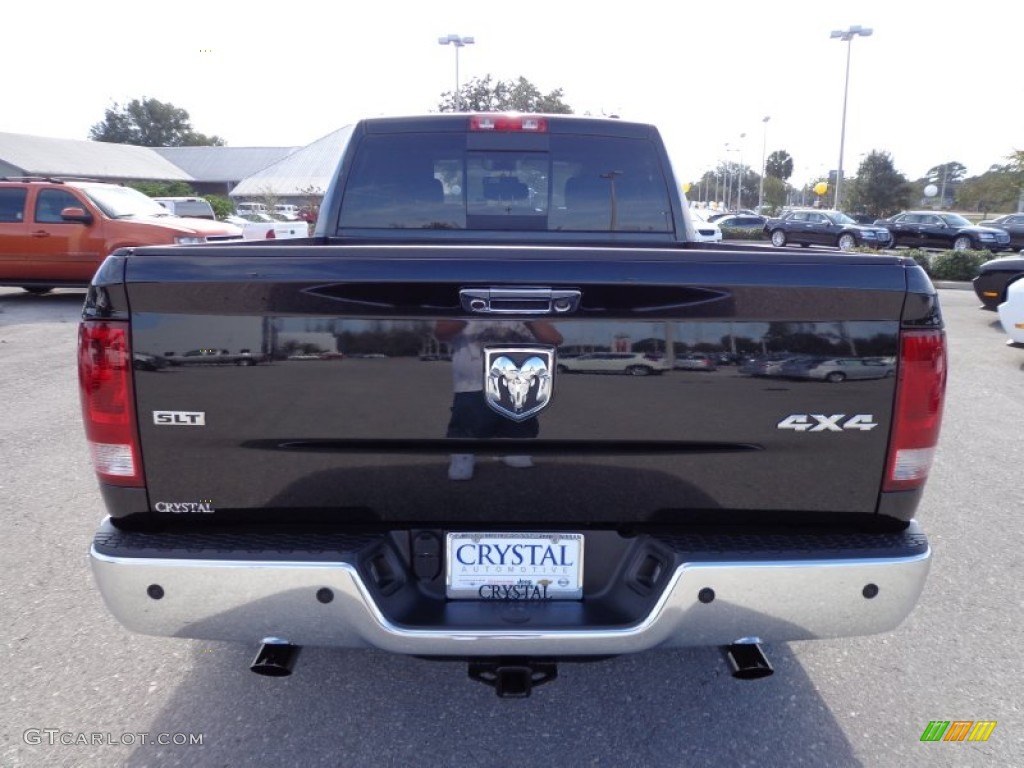 2011 Ram 1500 SLT Quad Cab 4x4 - Brilliant Black Crystal Pearl / Dark Slate Gray/Medium Graystone photo #7