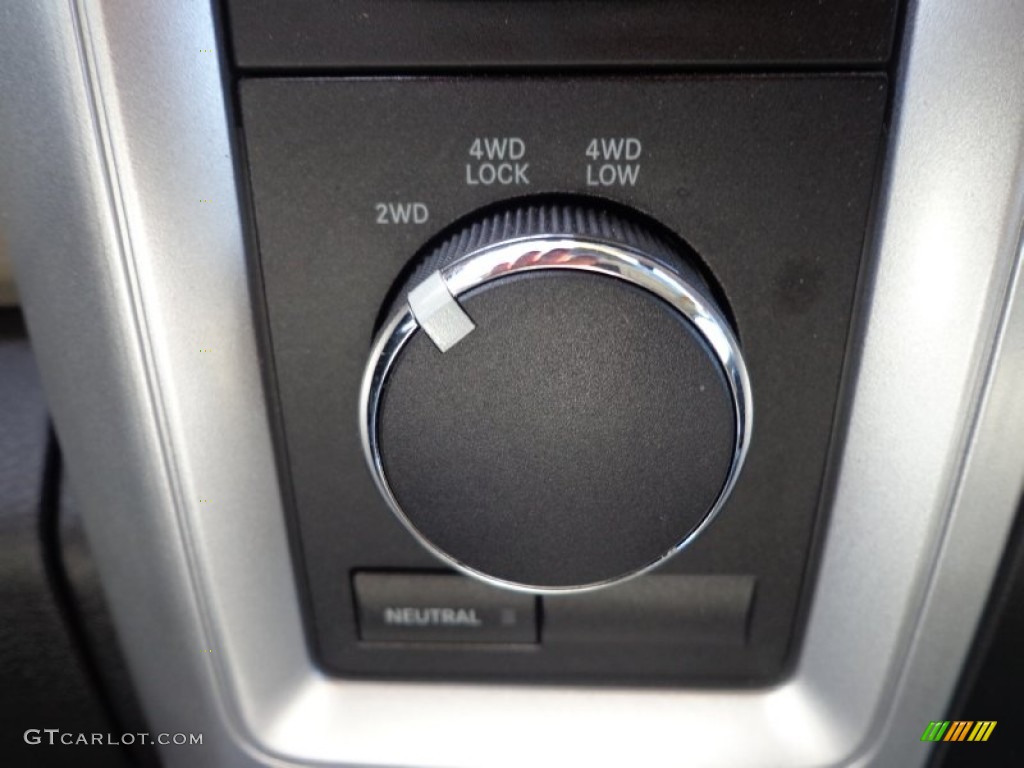 2011 Ram 1500 SLT Quad Cab 4x4 - Brilliant Black Crystal Pearl / Dark Slate Gray/Medium Graystone photo #22