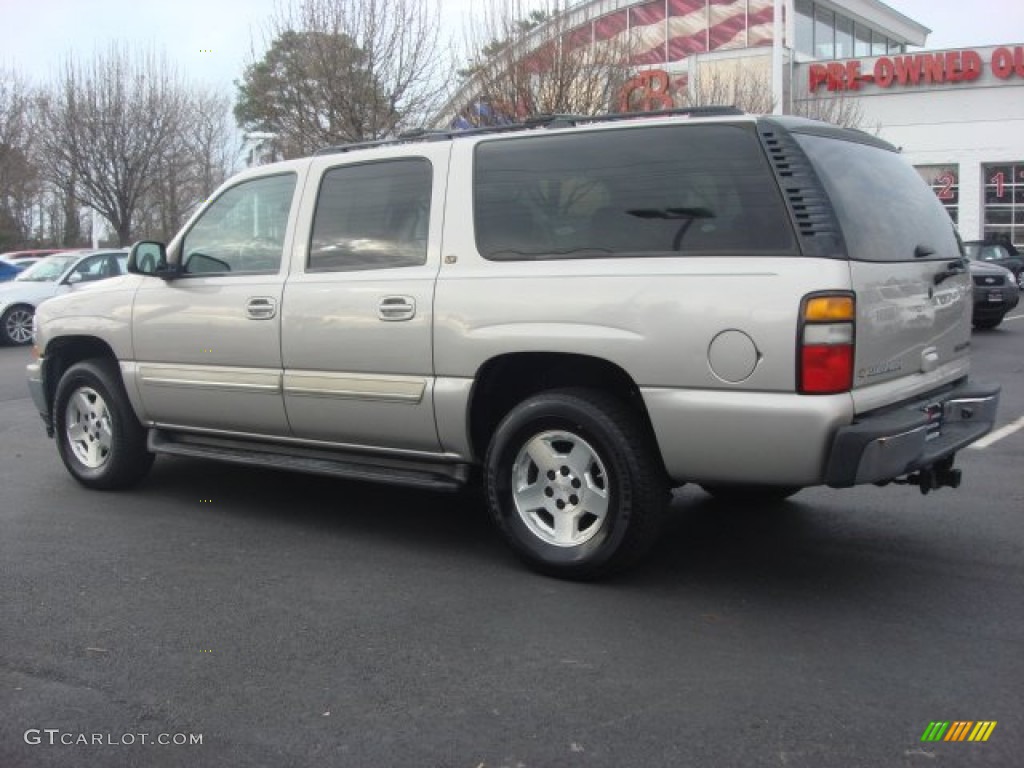 2005 Suburban 1500 LT 4x4 - Silver Birch Metallic / Tan/Neutral photo #5