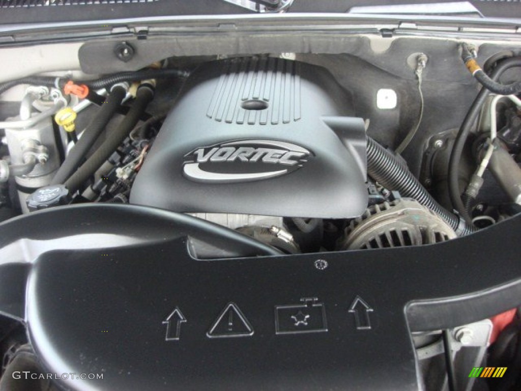 2005 Suburban 1500 LT 4x4 - Silver Birch Metallic / Tan/Neutral photo #25