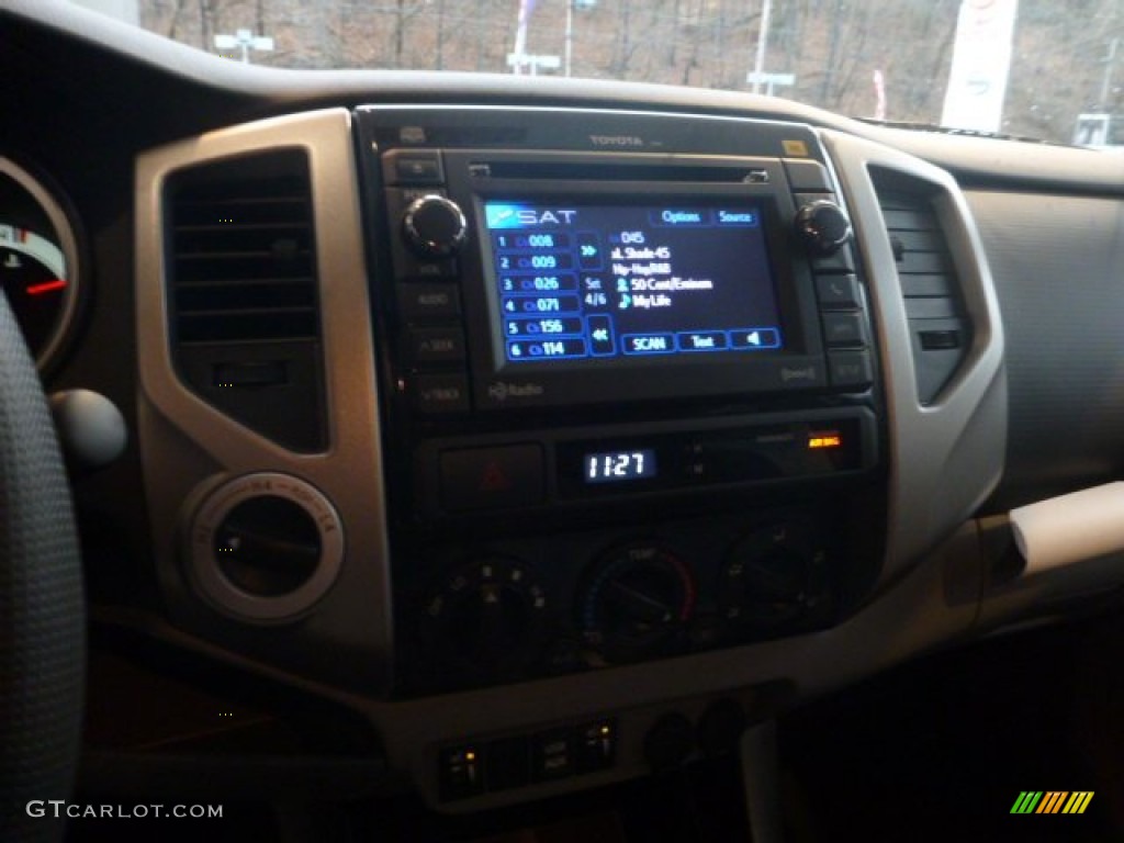 2013 Tacoma V6 Limited Double Cab 4x4 - Spruce Green Mica / Graphite photo #18